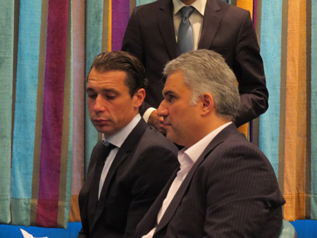 كنگره دو روزه ي انجمن زانو